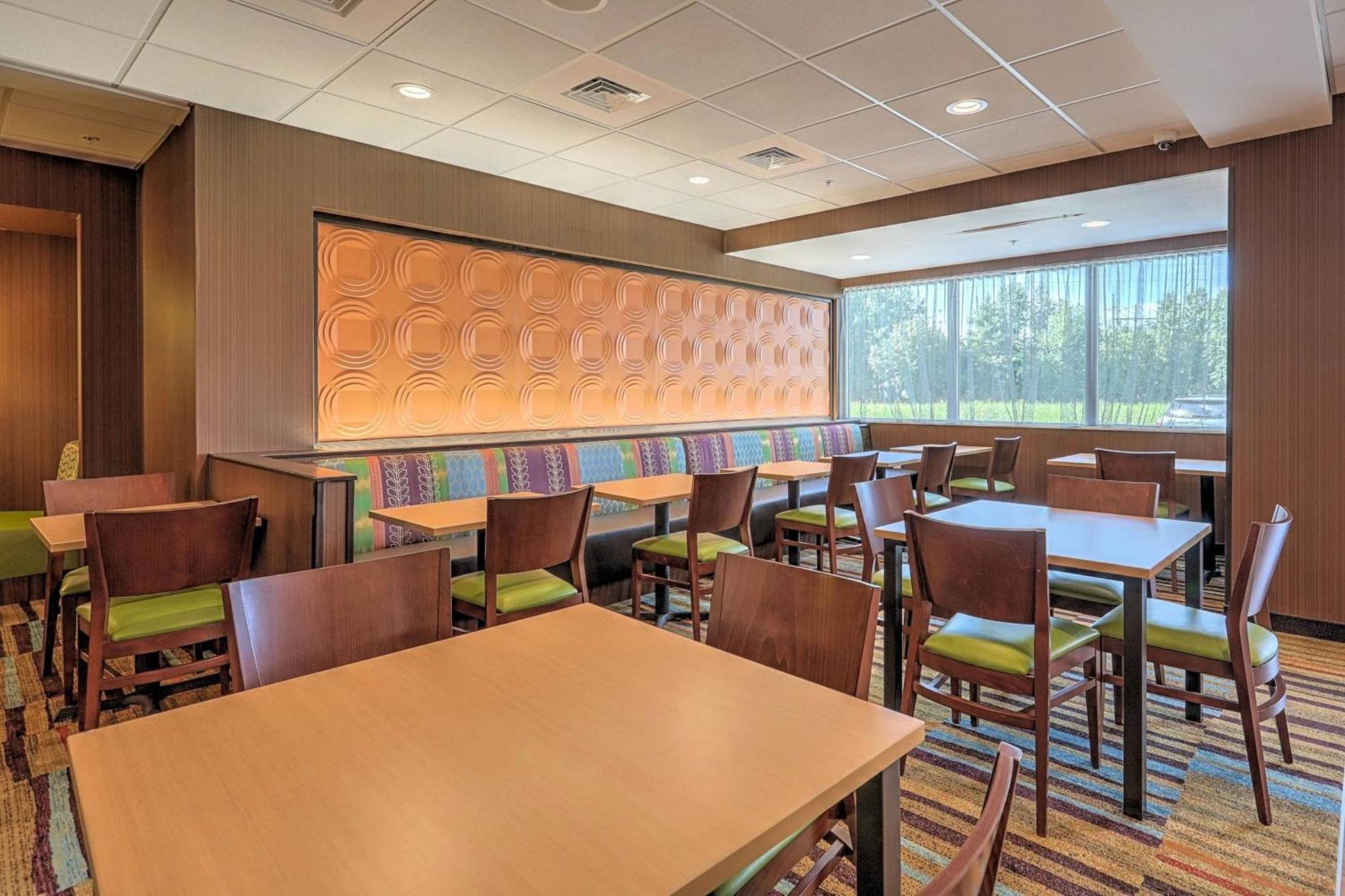 Fairfield Inn & Suites By Marriott Грийнвил Екстериор снимка